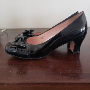 taryn rose shoes women size 8 Patent Leather Bow
